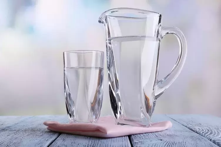 Air untuk minum makanan
